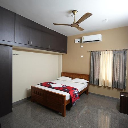 Goutham Residency Hotel Kadalur Kültér fotó